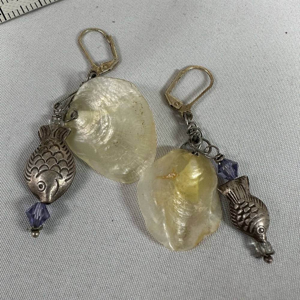 Artsy vibe fish scale dangling earrings